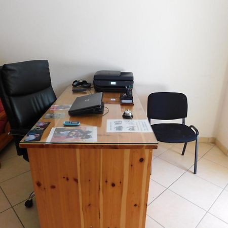 To Spiti Tis Eirinis Apartment Poros Town Exterior foto