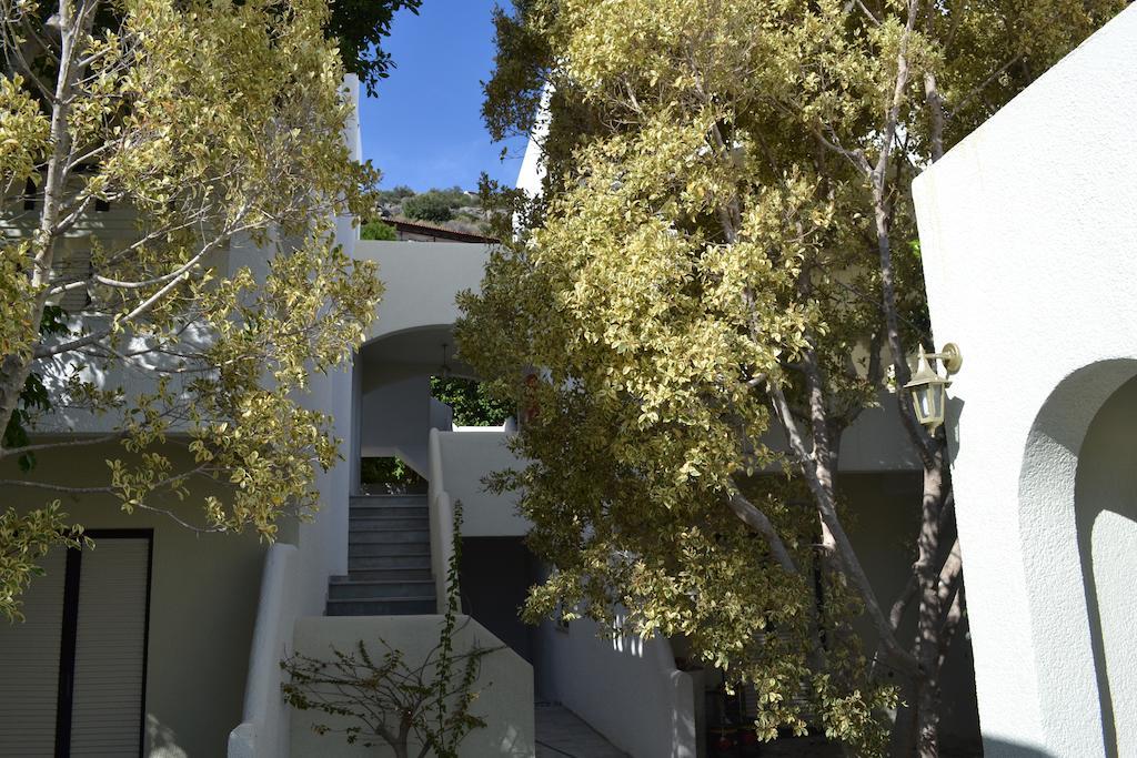 To Spiti Tis Eirinis Apartment Poros Town Exterior foto