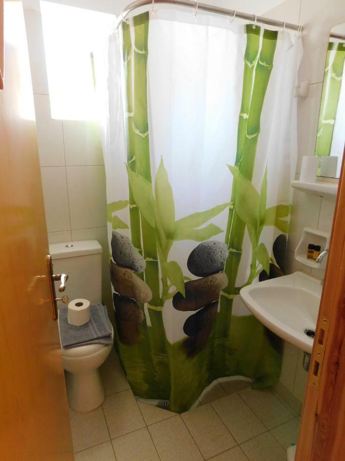 To Spiti Tis Eirinis Apartment Poros Town Exterior foto