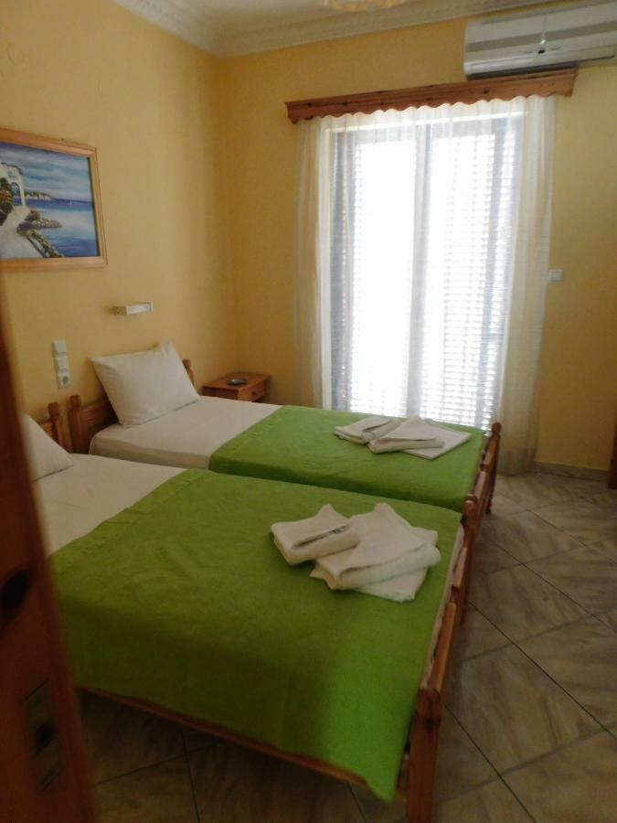 To Spiti Tis Eirinis Apartment Poros Town Exterior foto
