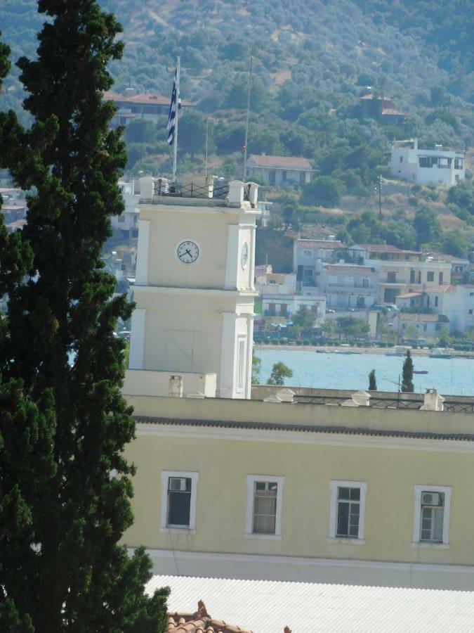 To Spiti Tis Eirinis Apartment Poros Town Exterior foto